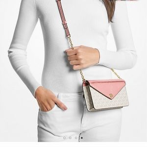 New Michael Kors Jet Set Travel Clutch Crossbody bag